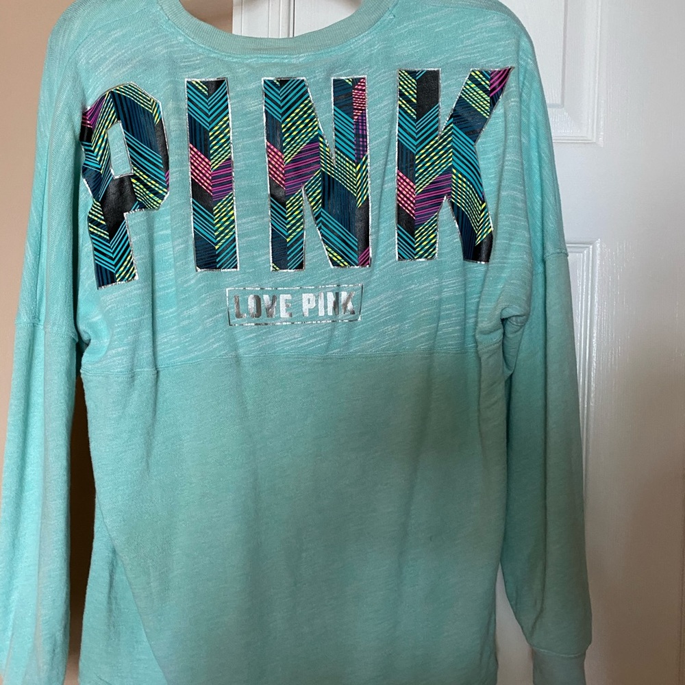 VS Pink top